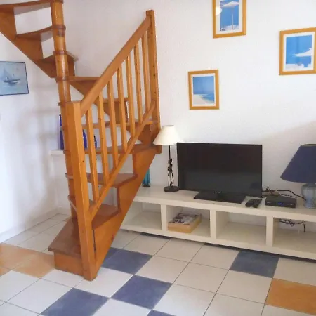 Maison Avec Piscine, Tennis, Petanque, Parking Et Proche - Fr-1-387-171 * Marseillan (Herault)