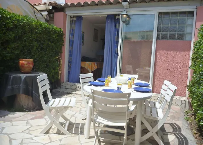 Сasa de vacaciones Maison Avec Piscine, Tennis, Petanque, Parking Et Proche - Fr-1-387-171 Marseillan (Herault)