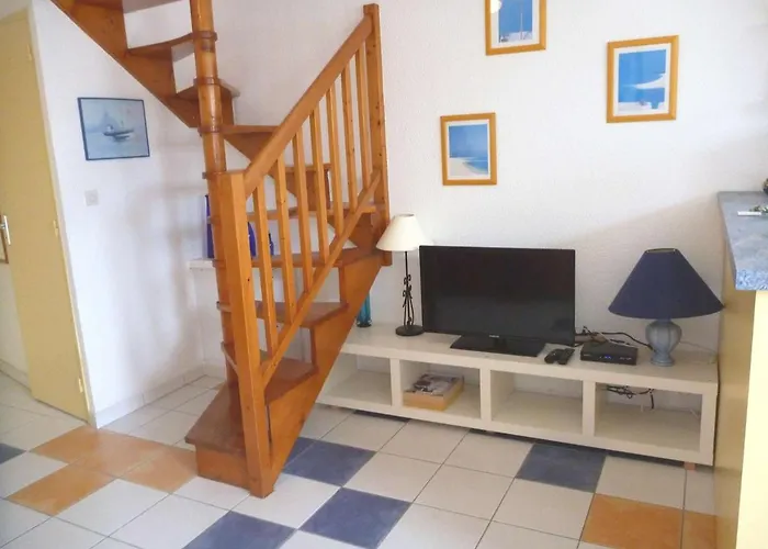 Maison Avec Piscine, Tennis, Petanque, Parking Et Proche - Fr-1-387-171 * Marseillan (Herault)